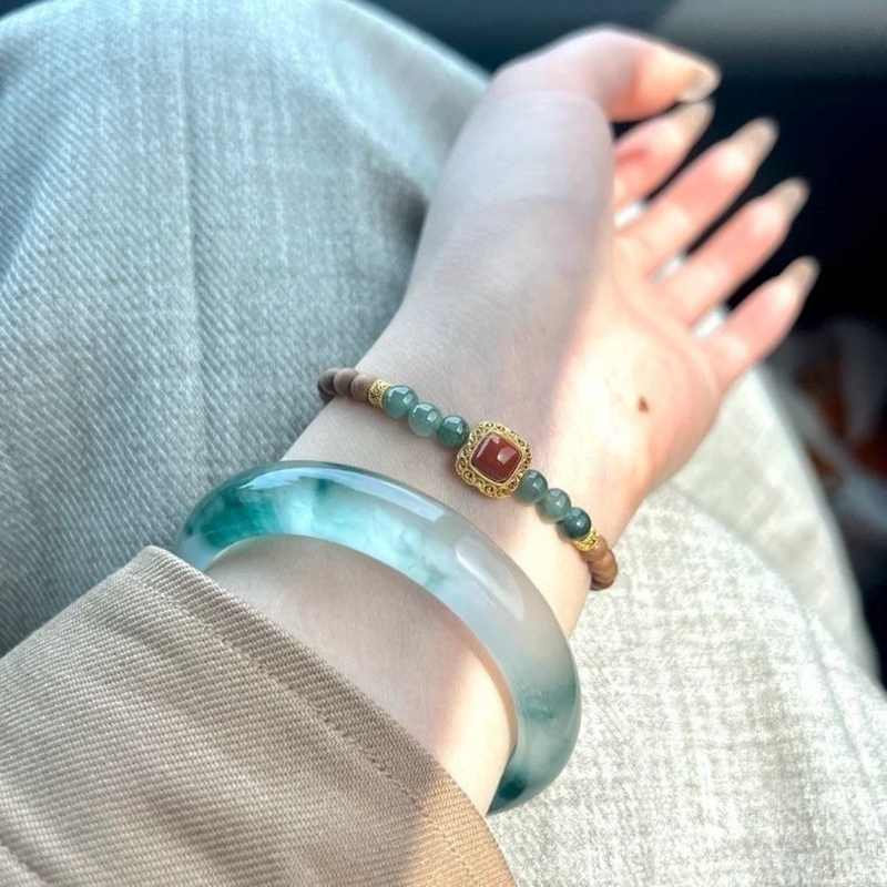 Natural jadeite bracelet ice g - Coordinates Bracelet recensie en prijs